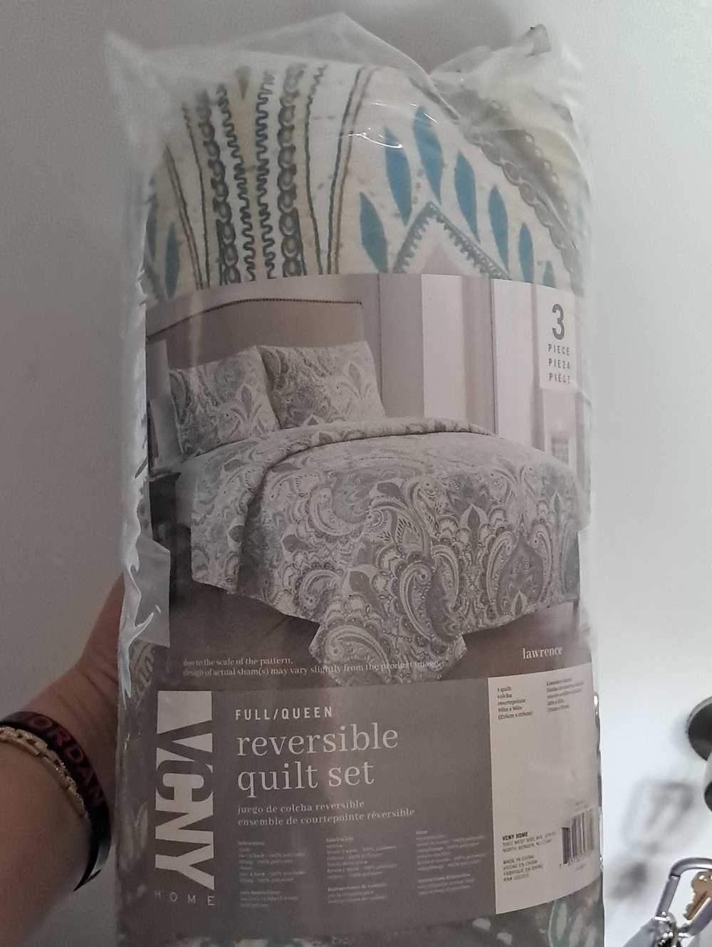 Reversible Quilt Set in Blue and Gray Paisley